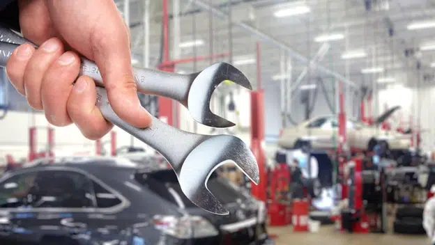 créer un logo pour un garage automobile