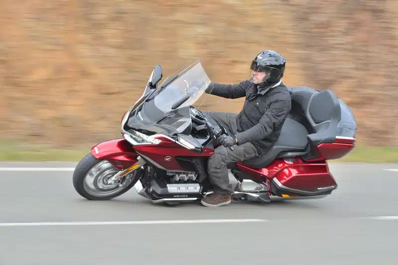 Les avantages de la moto à boîte automatique pour une conduite plus fluide
