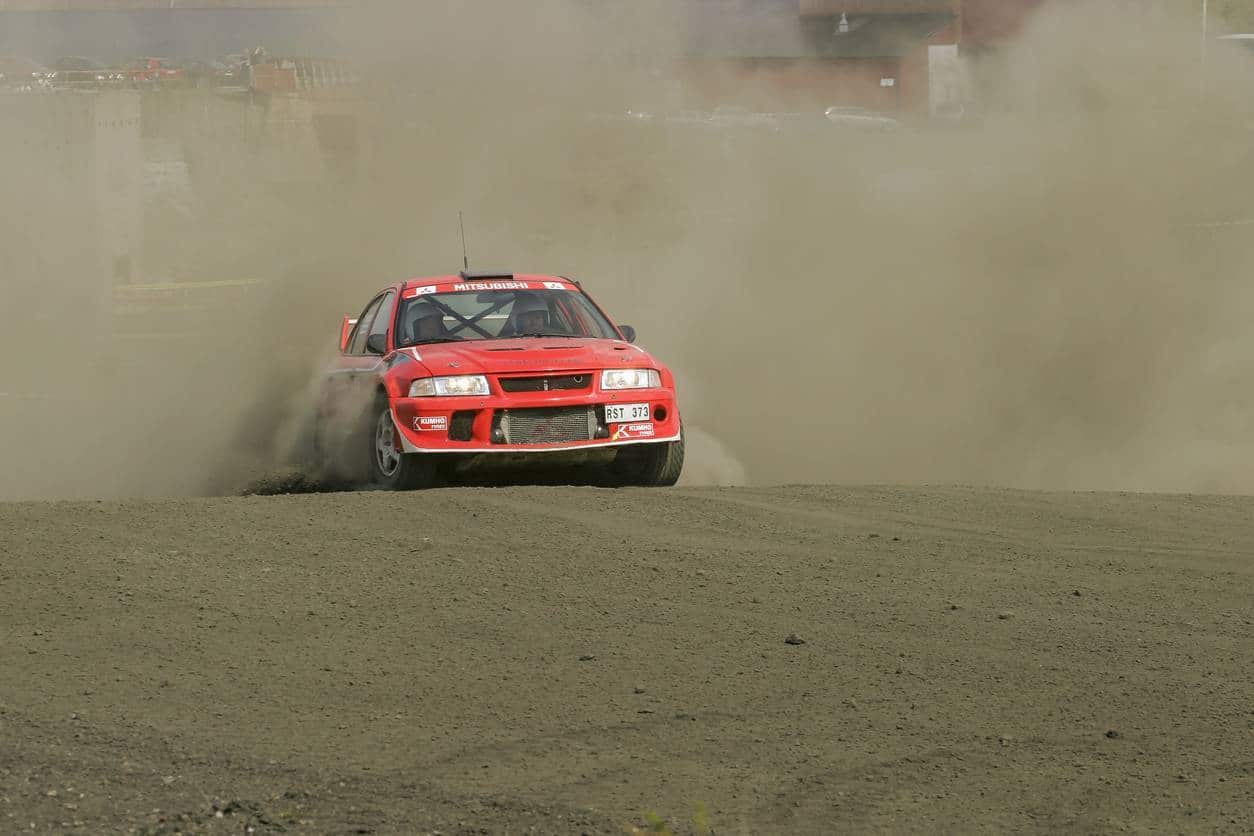 voiture rallye pièces équipements 