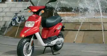 Assurance scooter MBK Booster