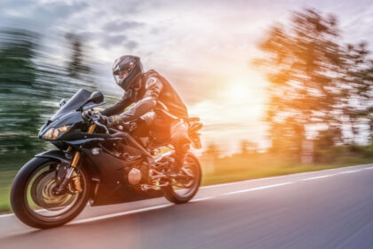 Quelles sont les différences entre un roadster électrique et un roadster classique ?